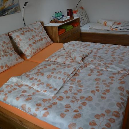 Privatzimmer Marina Völkermarkt Eksteriør billede